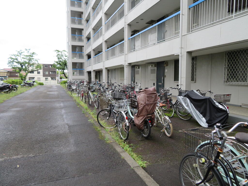 その他共有部分　自転車置き場