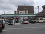 コンビニ　ファミリーマート中小田井公園前店（コンビニ）まで383m