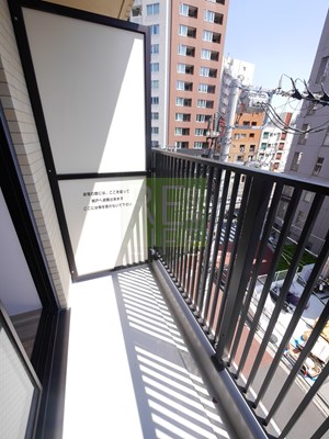 バルコニー　市谷薬王寺町ＹＫマンション