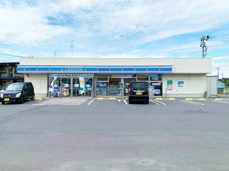 コンビニ　ローソン 八戸内舟渡店（コンビニ）まで138m