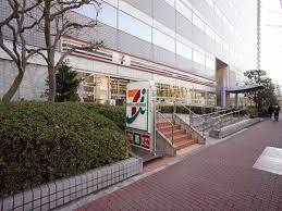 コンビニ　セブンイレブン 芝浦4丁目店（コンビニ）まで393m