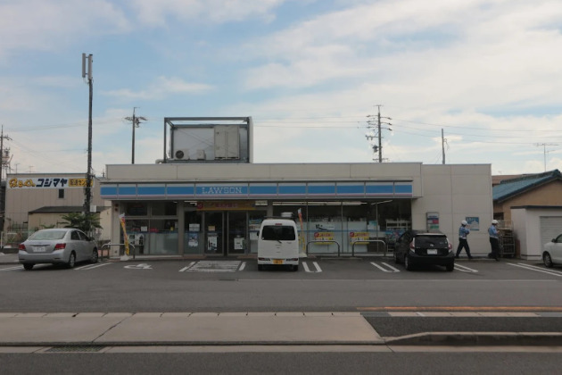 コンビニ　ローソン 緑区鳴海町店（コンビニ）まで1345m
