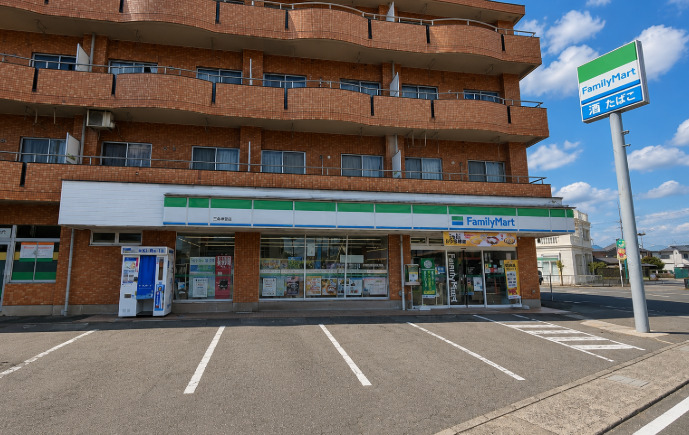 コンビニ　ファミリーマート 三島幸原店（コンビニ）まで257m