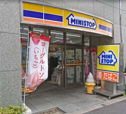 コンビニ　ミニストップ　新宿左門町店（コンビニ）まで41m