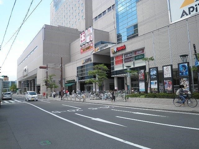 その他　１０９シネマズ四日市（その他）まで461m