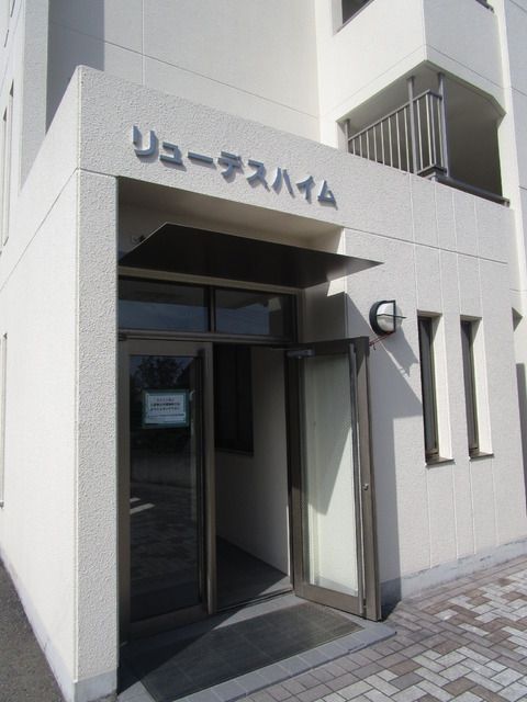 エントランス　★オシャレなエントランスです★