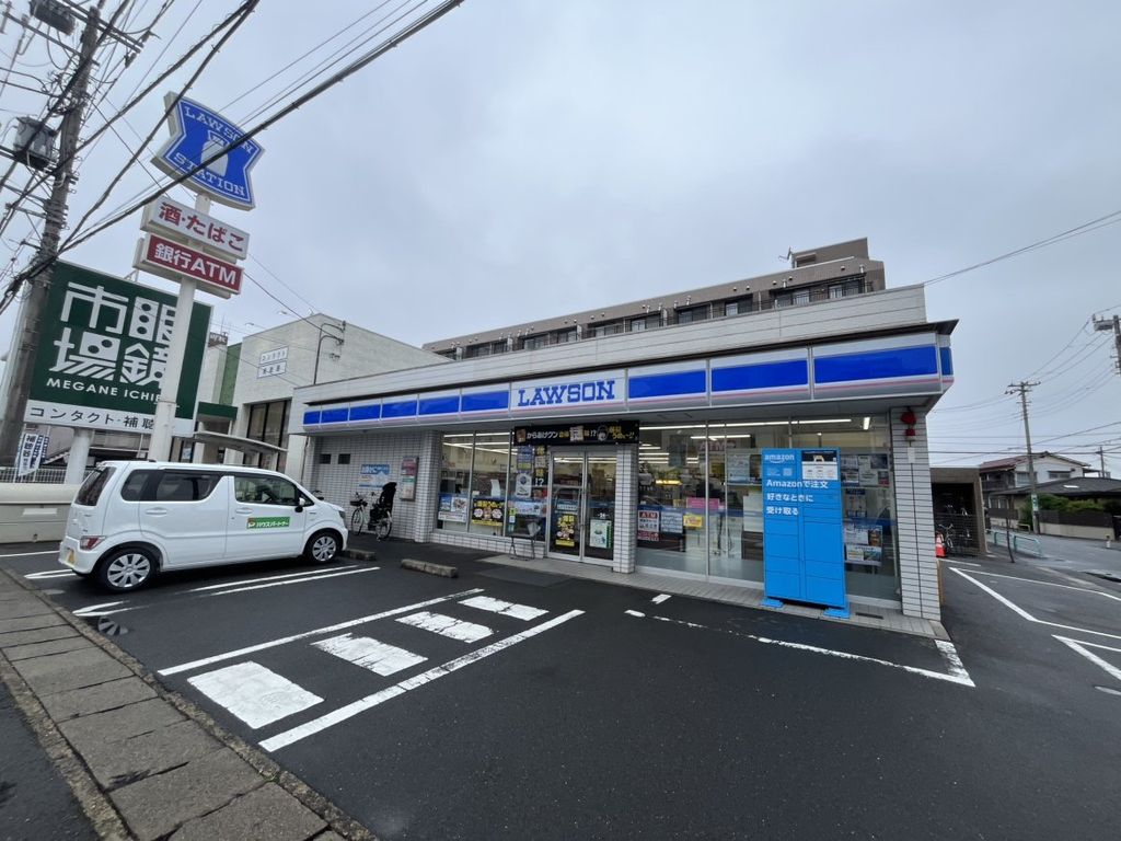 コンビニ　ローソン行徳支所前店（コンビニ）まで330m