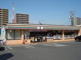 コンビニ　セブンイレブン岡山問屋町店（コンビニ）まで834m