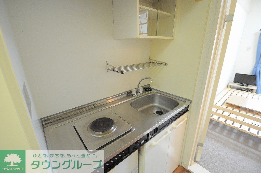 キッチン　仕様・設備は現状と異なる場合有。現状優先