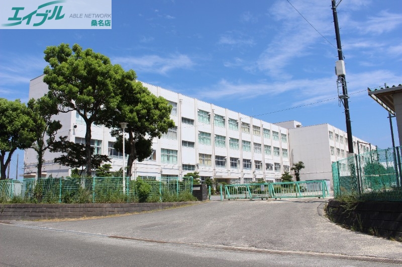中学校　桑名市立正和中学校（中学校）まで1581m