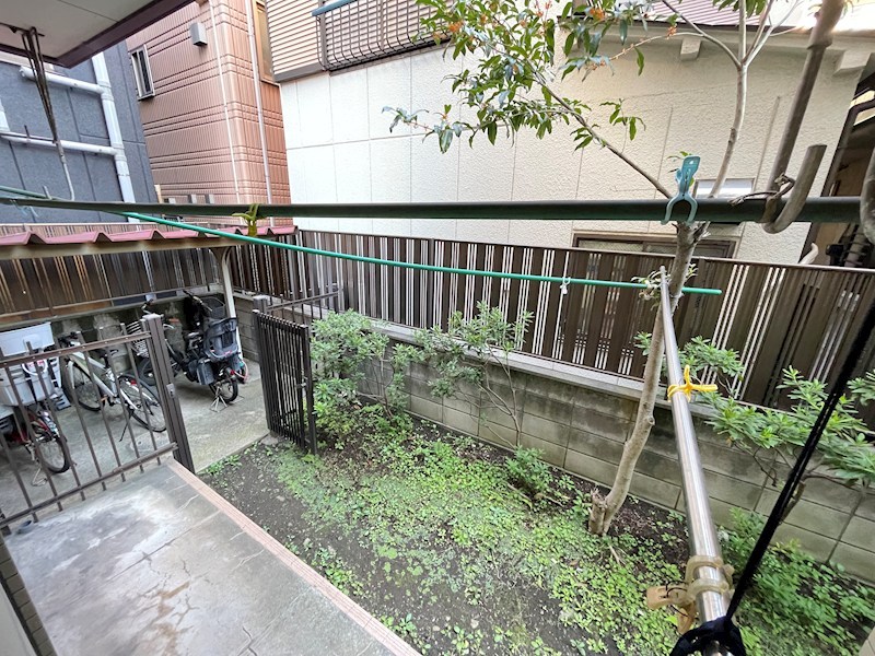 バルコニー