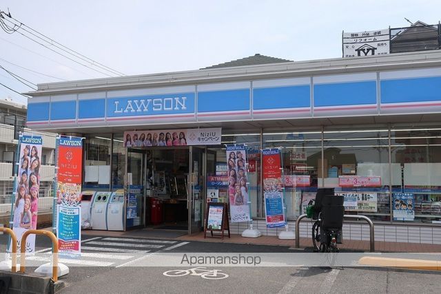 コンビニ　ローソン（コンビニ）まで328m