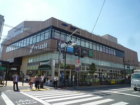 ショッピングセンター　京王リトナード永福町（ショッピングセンター）まで834m