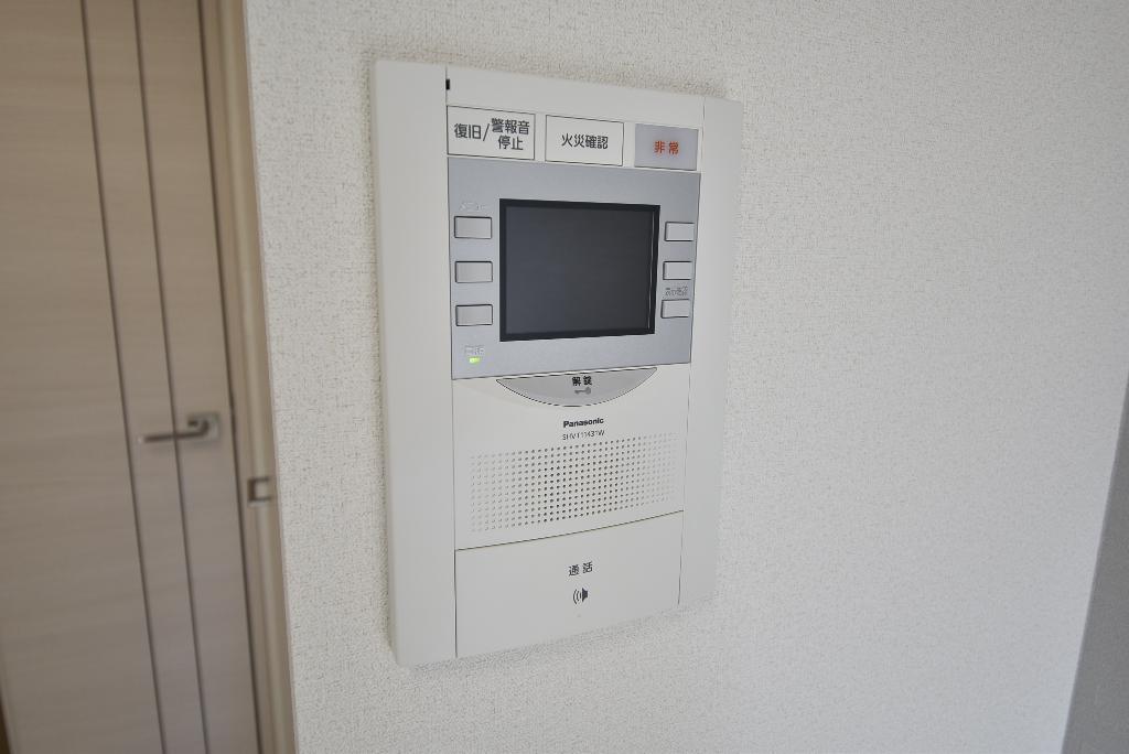 セキュリティ　カメラ付インターホン