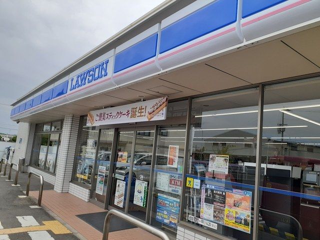 コンビニ　ローソン泉大津曽根町店（コンビニ）まで80m