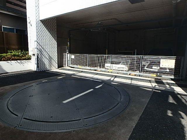 駐車場　機械式駐車場あり