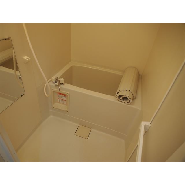 バス・シャワールーム　別部屋イメージ写真