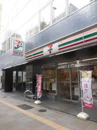 コンビニ　セブンイレブン 台東駒形1丁目店（コンビニ）まで185m