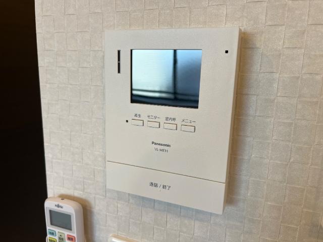 セキュリティ　カメラ付インターホン（イメージ）