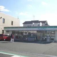コンビニ　ファミリーマート 堺草尾店（コンビニ）まで202m
