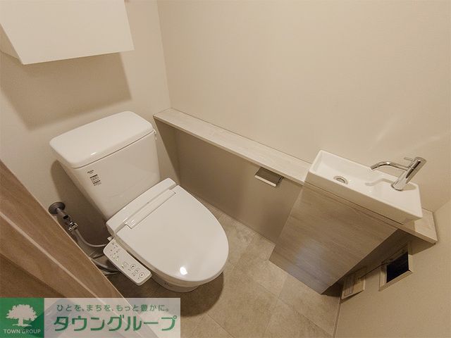 トイレ　※写真は同タイプ住戸です。