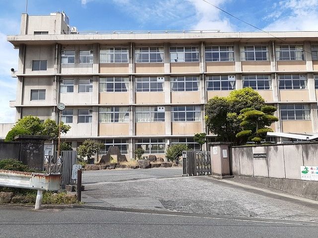 中学校　大門中学校（中学校）まで71m