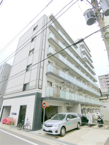 建物外観　2014年9月築　RC鉄筋コンクリート造地上9階建て1K 1