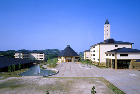 大学・短大　くらしき作陽大学（大学・短大）まで6664m