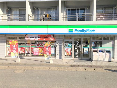 コンビニ　ファミリーマート 西船橋駅北口店（コンビニ）まで840m