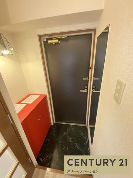 玄関　★シューズボックス完備★