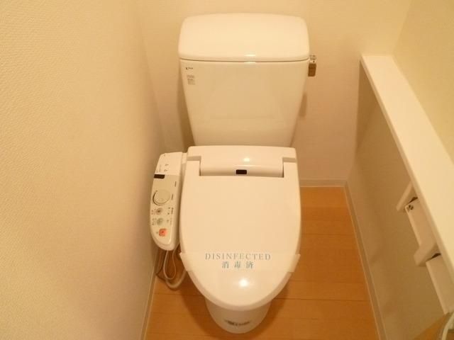 トイレ　★ウォシュレット付き★