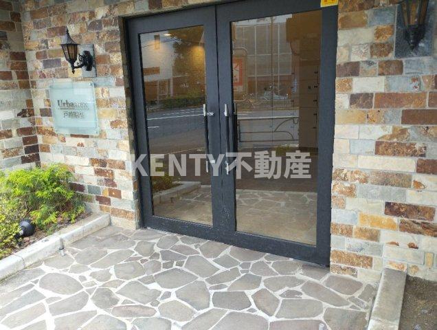 エントランス　清潔なエントランスです