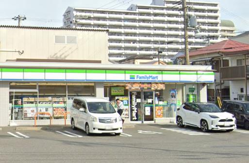 コンビニ　ファミリーマート 神戸菅原通店（コンビニ）まで857m