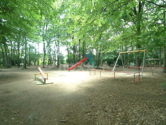 公園　松ヶ丘ふるさと公園（公園）まで300m