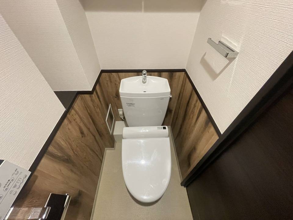 トイレ　トイレ