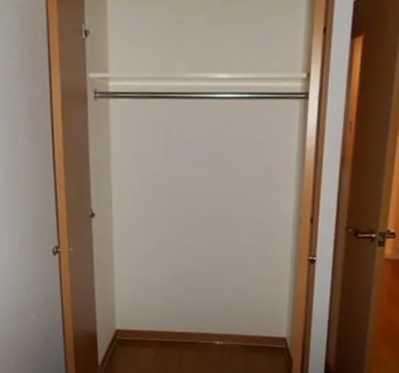 収納　別部屋の画像を使用しております。