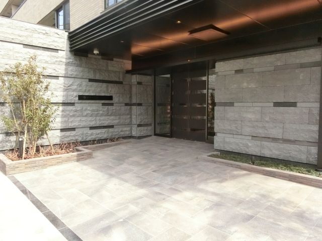 エントランス　★エントランス★