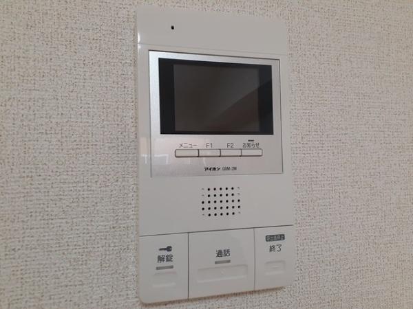 セキュリティ　モニター付きインターホン
