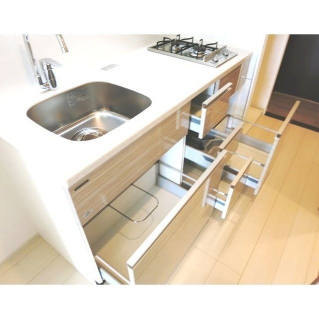 キッチン　☆使いやすいシステムキッチン☆