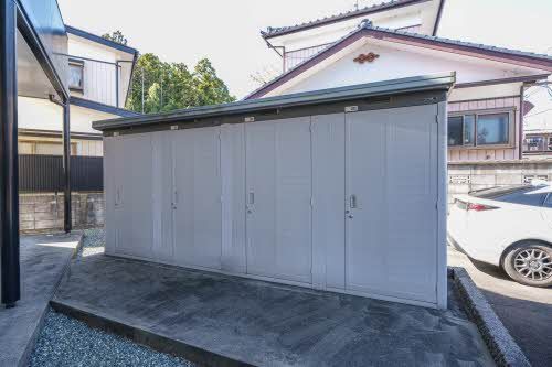 建物外観　物置
