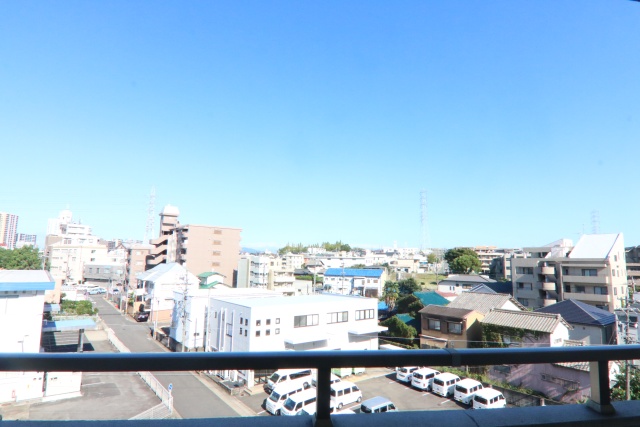 眺望　同建物内別室の参考写真です。※現況優先