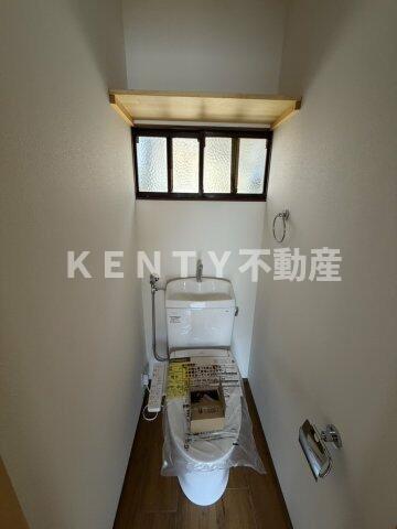 トイレ　落ち着いたトイレです