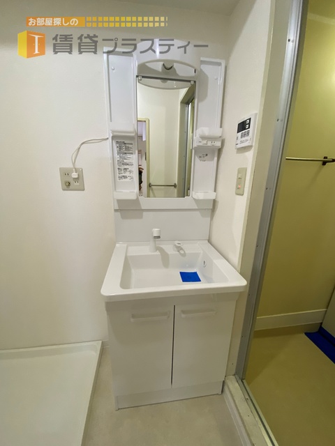 洗面設備　毎朝の準備もばっちりです！