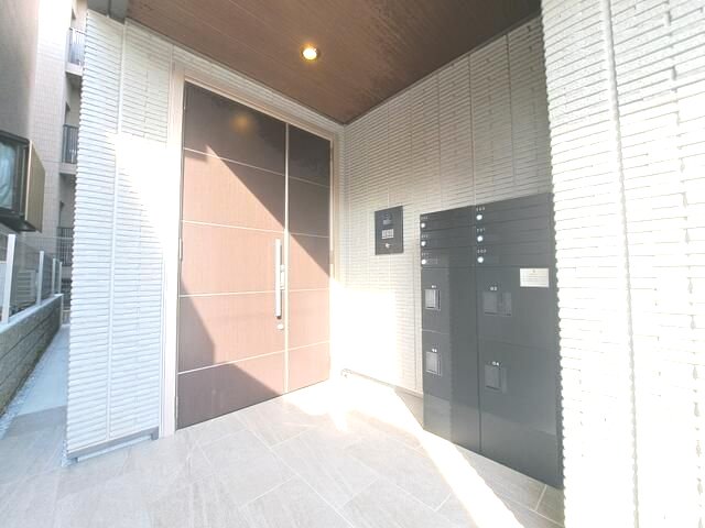 エントランス　毎日通るエントランスはこのようになっています