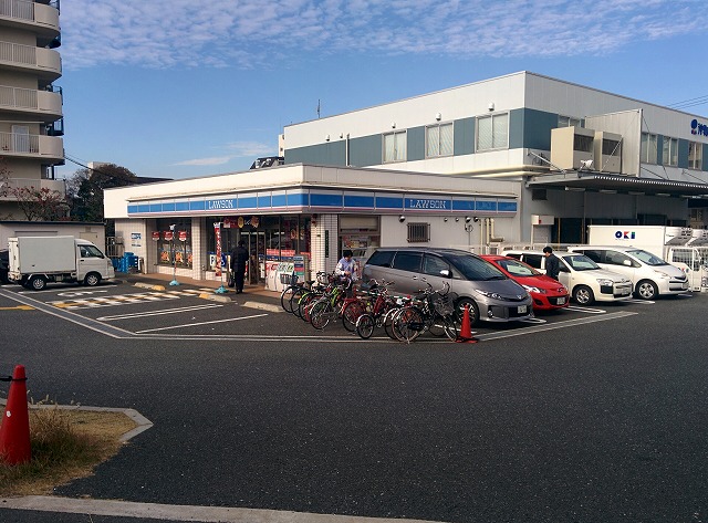 コンビニ　ローソン 西九条二丁目店（コンビニ）まで468m