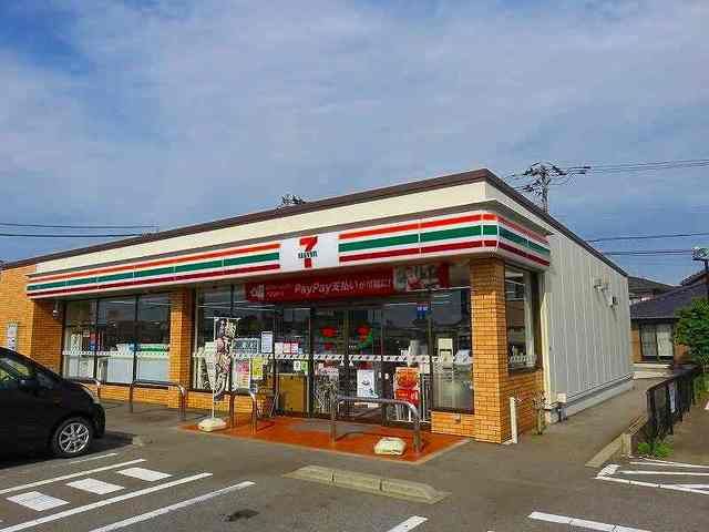 コンビニ　セブンイレブン（コンビニ）まで500m