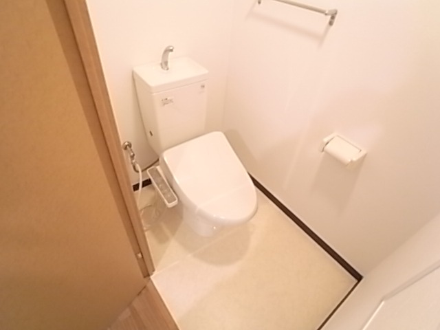 フローラル宝塚のトイレ写真