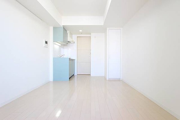 ＪＲ東海道本線 名古屋駅 徒歩10分 15階建 築21年の居間写真