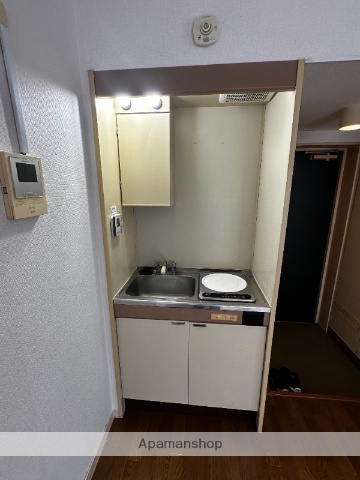 ＪＲ横浜線 淵野辺駅 徒歩2分 4階建 築40年のキッチン写真