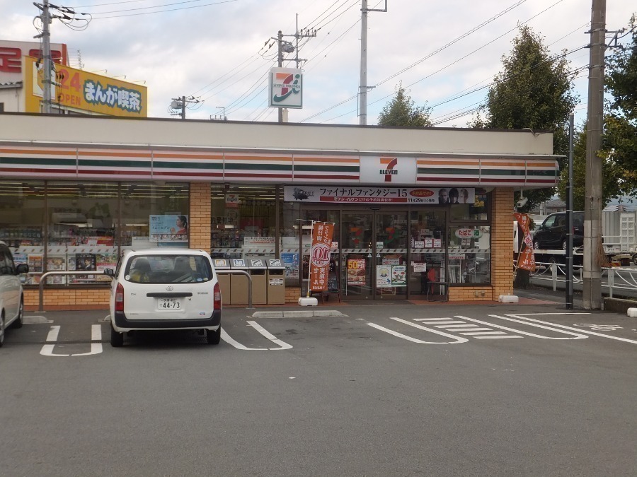 コンビニ　セフ?ンイレフ?ン竜王バイパス富竹新田店（コンビニ）まで691m